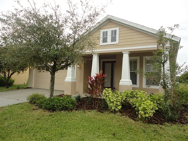 1128 Napolean Way — Photo 2