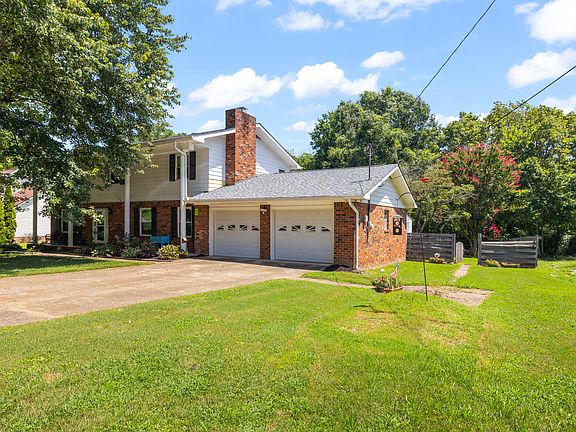 4th image of 253 Dailey Hill Cir