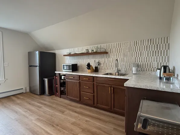 251 Fairfield Ave #2, Hartford, CT 06114