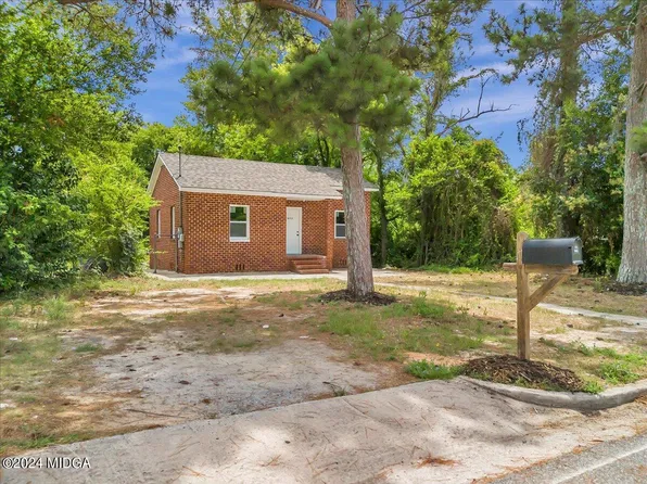 877 Short St E, Macon, GA 31217