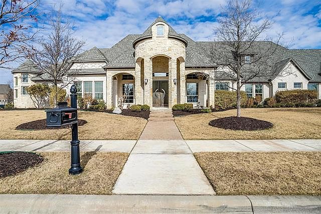 1st image of 1019 Viridian Park Ln