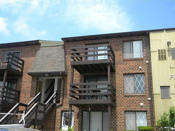 2nd image of 5200 Hilltop Dr Unit 420