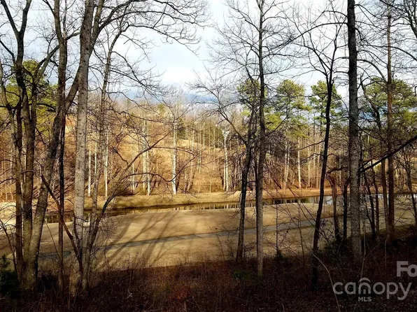 4269 Aaron Ct, Morganton, NC 28655