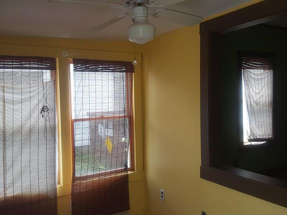 2nd image of 801 Mount Vernon Ave