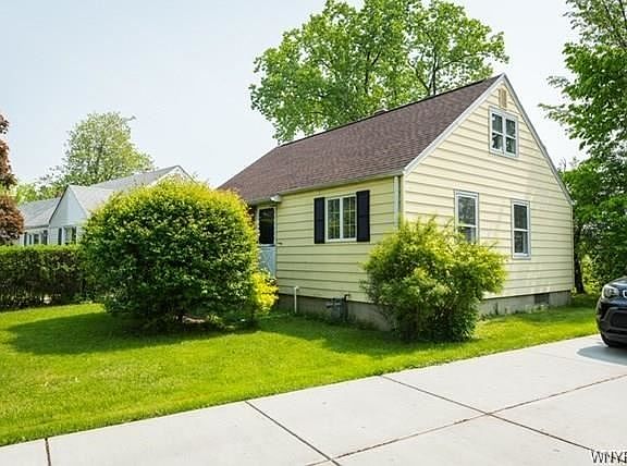 2nd image of 1845 Parker Blvd