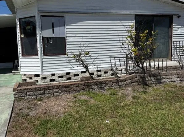 57 Pelican Dr, Ellenton, FL 34222