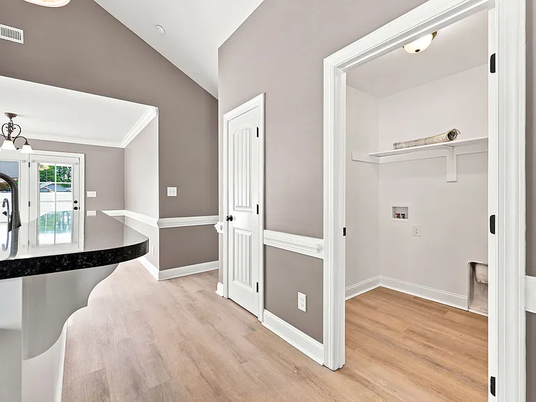 2517 Sawgrass Dr — Photo 19