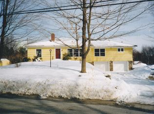 595 English Neighborhood Rd, Woodstock, CT 06281