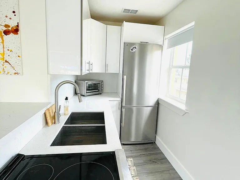 1308 Drexel Ave #305 — Photo 19