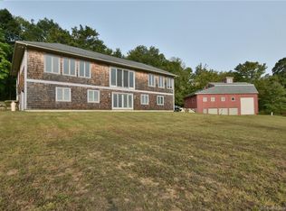 161 Quarry Rd, Woodstock, CT 06281