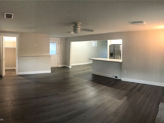 4th image of 9097 Milford Dr