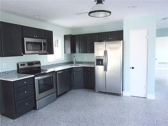 4th image of 1610 58th Avenue Dr W