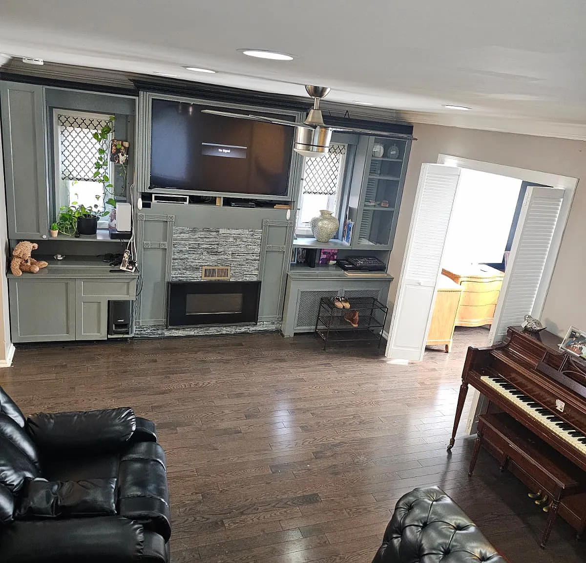 4 bed, 1740 sqft, $4,500 — Photo 2