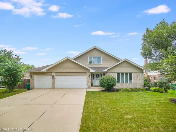 905 N Glenmore St, Lockport, IL 60441