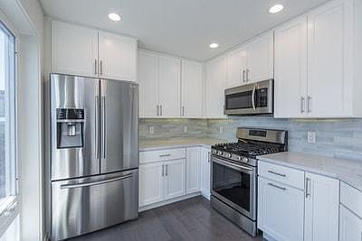 5th image of 724 S Sartain St #4