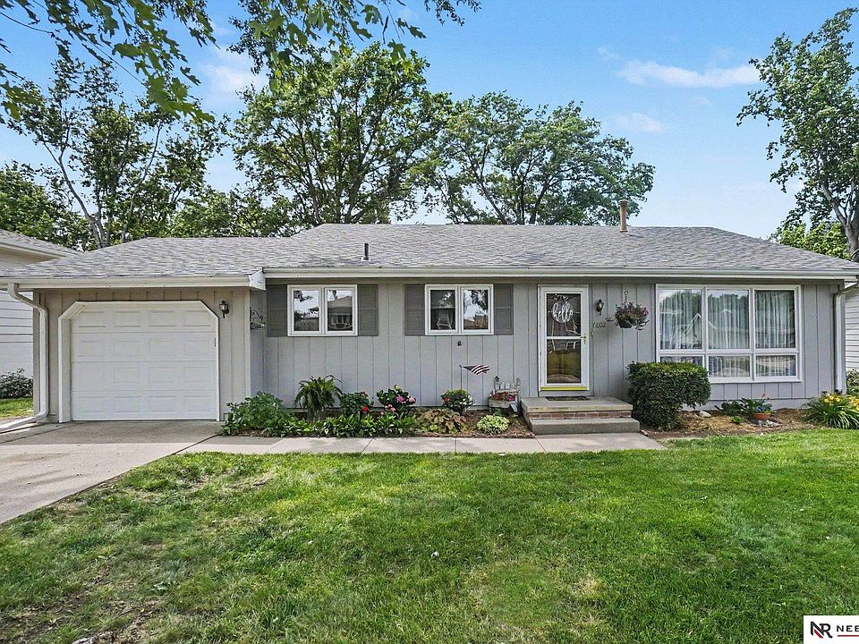 1st image of 6802 S 81st St