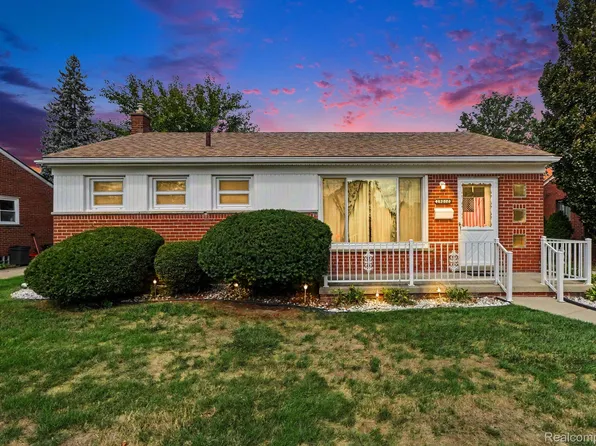 29010 Grandon St, Livonia, MI 48150