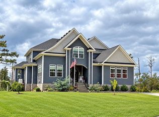 5 Dove Point Trl, Poquoson, VA 23662