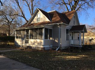 901 Pierre St, Manhattan, KS 66502