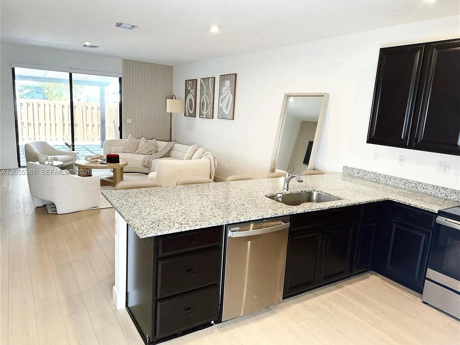 Mc Residential — Photo 3