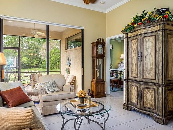 3rd image of 4546 Cancello Grande Ave