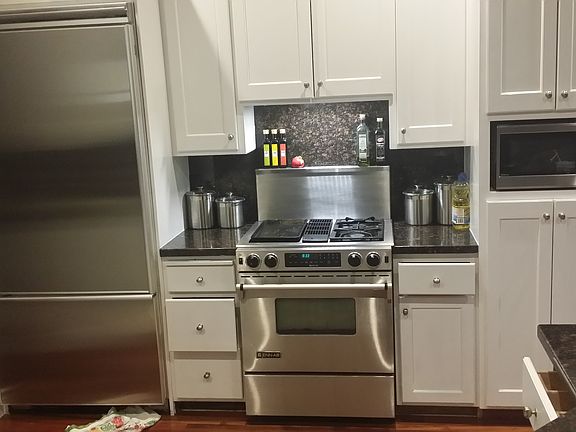 3rd image of 385 S Ponderosa Dr