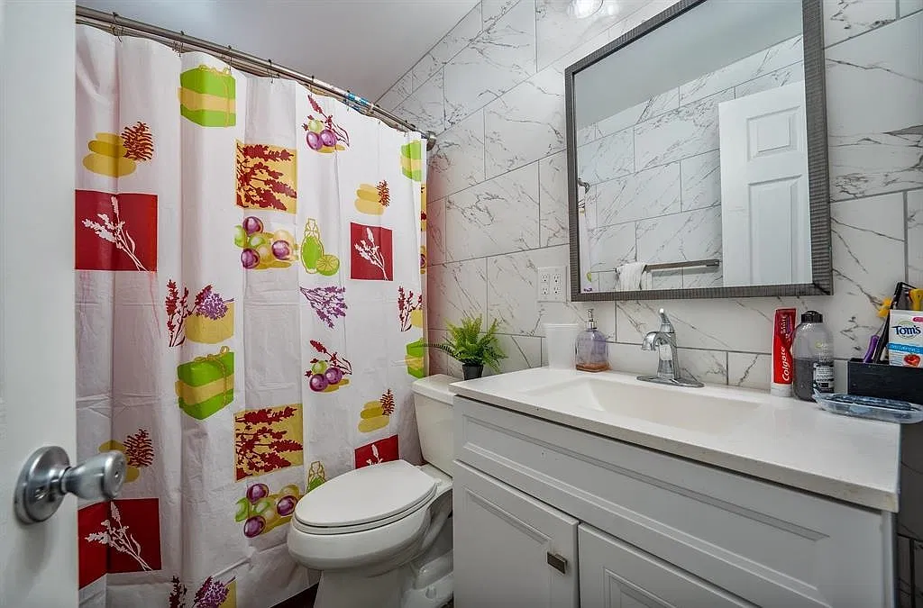 14 Burdette Pl — Photo 4