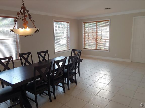 5th image of 5821 NW 62nd St #5821