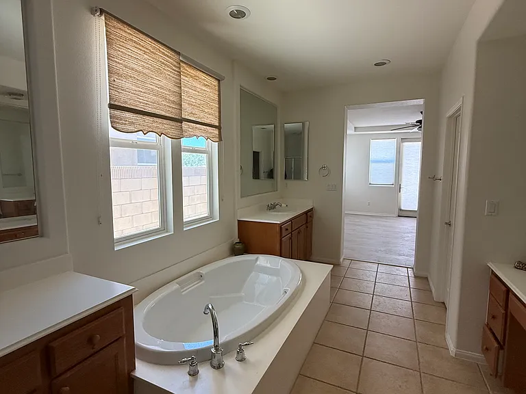 6109 W Avenue K9 — Photo 10
