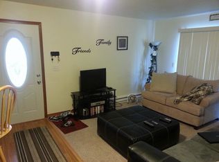 215 Scott Ave, Oshkosh, WI 54901