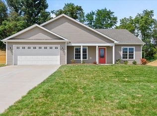 175 Lindburgh Dr, Waynesboro, VA 22980