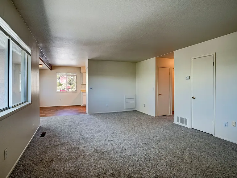 508 S Cortez St — Photo 6