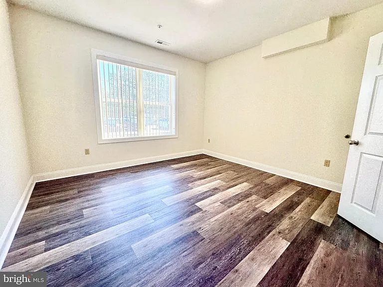 1665 Kenton Rd #101 — Photo 22