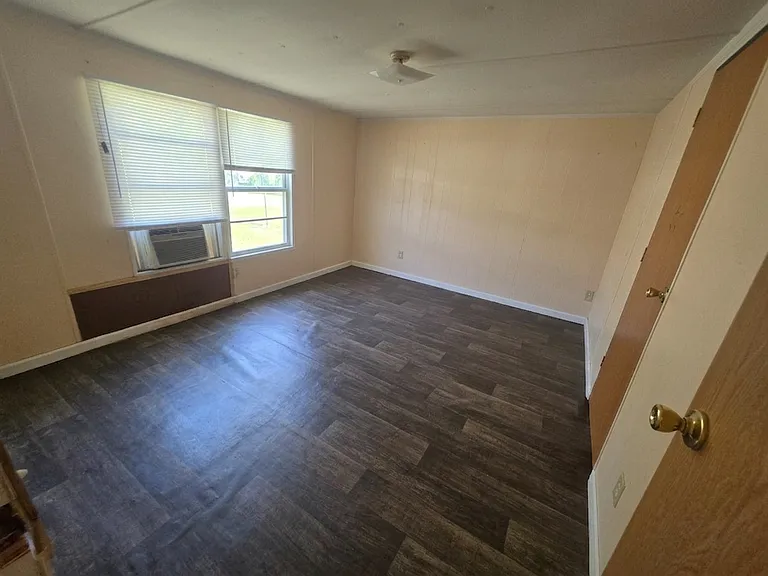 Swan Lake - Rent to Own — Photo 15
