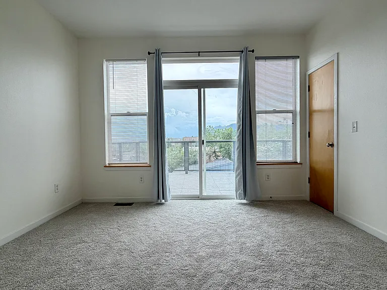 1348 Yellow Pine Ave — Photo 39