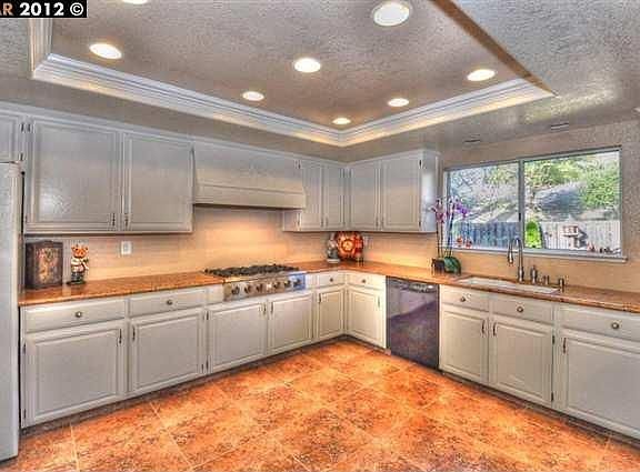 4th image of 3515 Shadow Creek Dr