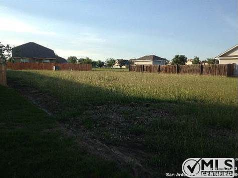 2nd image of 5651 Midcrown Dr