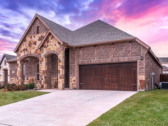 4th image of 8621 Cloudyway Dr