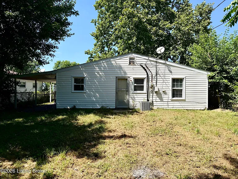 5210 Delaware Dr — Photo 13