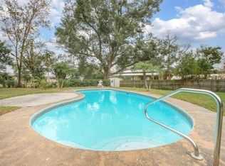729 Grove Pl, Deland, FL 32724