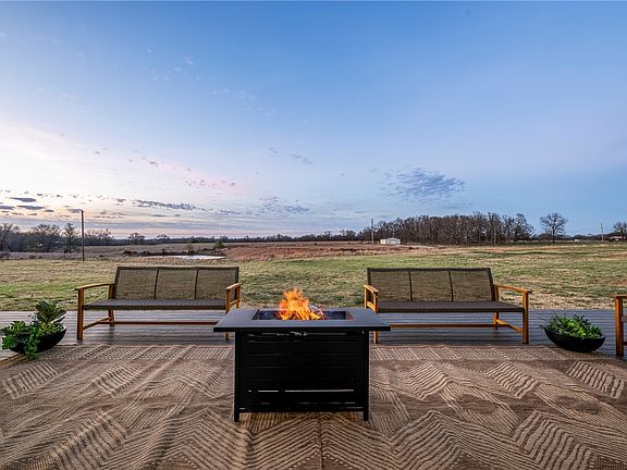 3rd image of 14338 Fruitwood Rd