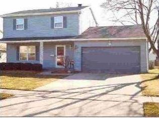 3238 N Reach Dr, Oregon, OH