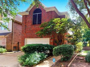 12922 Kingsbridge Ln, Houston, TX 77077