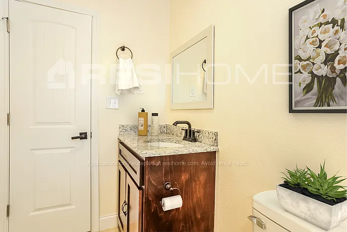 5109 Crowley St — Photo 11