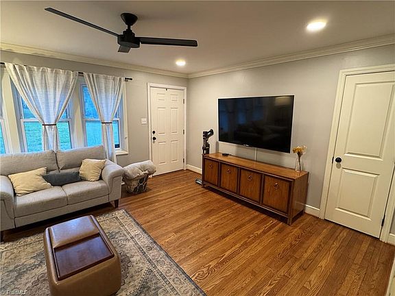 5th image of 3338 Oliver Hills Rd
