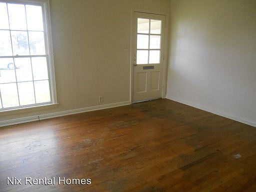 3rd image of 1615 SE 21st St