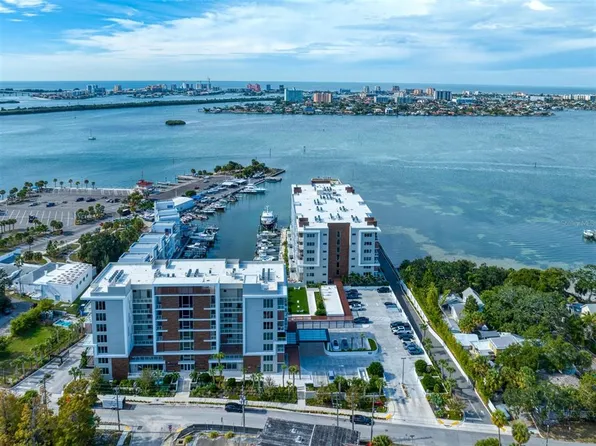 900 Osceola Ave N #401, Clearwater, FL 33755