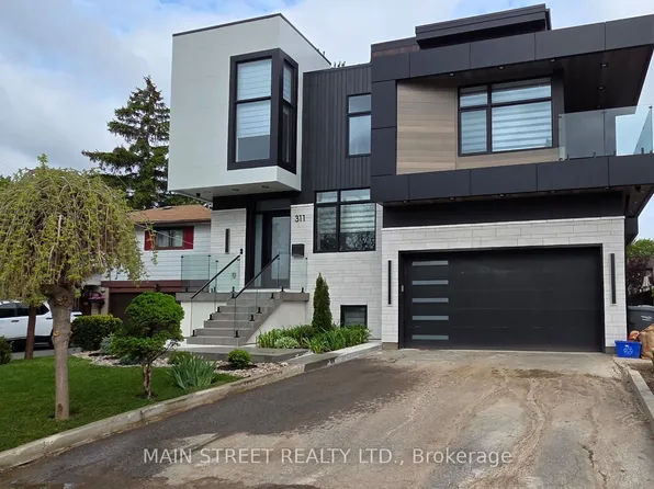 311 Fiona Ter, Mississauga, ON L5A 3E5
