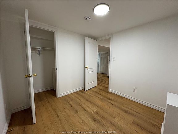 5th image of 2148 Tecumseh Rd W