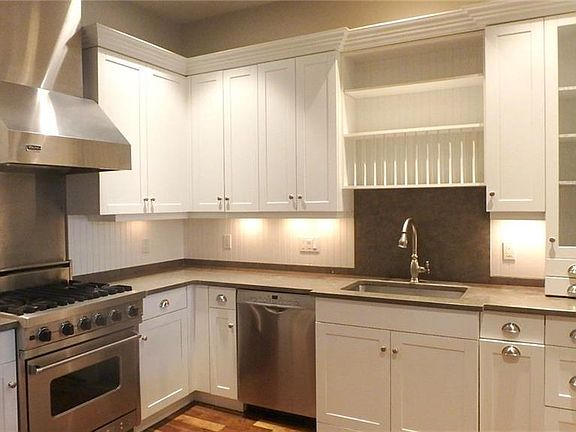 5th image of 75 Stone Ridge Way #3E